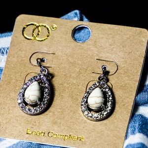 Ivory Crystal Howlite Teardrop Earrings